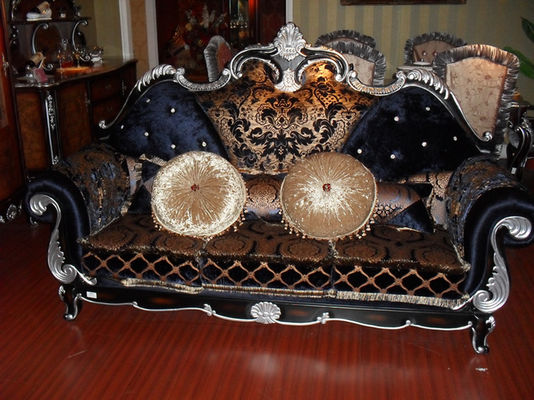 französisches festes hölzernes geschnitztes Gewebesofa des Europäisch-ähnlichen Luxuswohnzimmersofacouchtischs