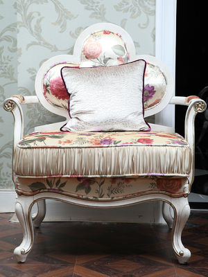 Polsterte antike hohe Rückseite ISO9001 Stühle Champagne Velvet Snuggle Chair